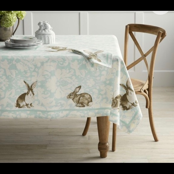 Williams Sonoma Damask Bunny Napkins 🐰❤️🐰 - Picture 8 of 8